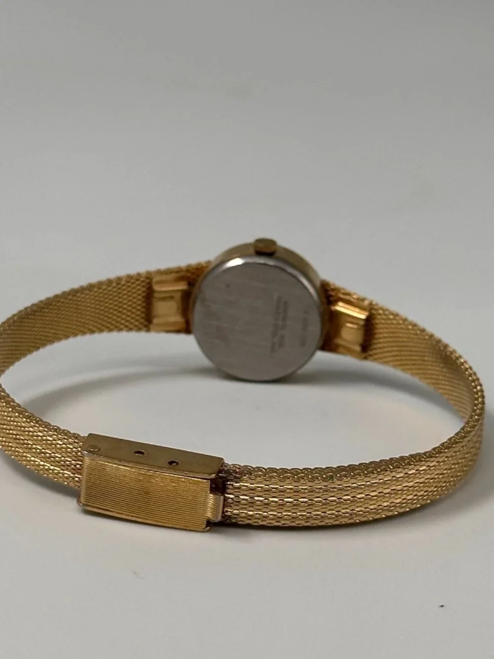 Vintage Armitron Watch Women Gold Tone Small Dial 17MM New Battery 7.5 Inch